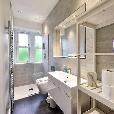 Apartamento Guestready - Lovely 2 Bed Flat In The City Centre Edimburgo