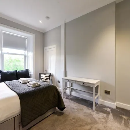 Guestready - Lovely 2 Bed Flat In The City Centre Apartamento Edimburgo