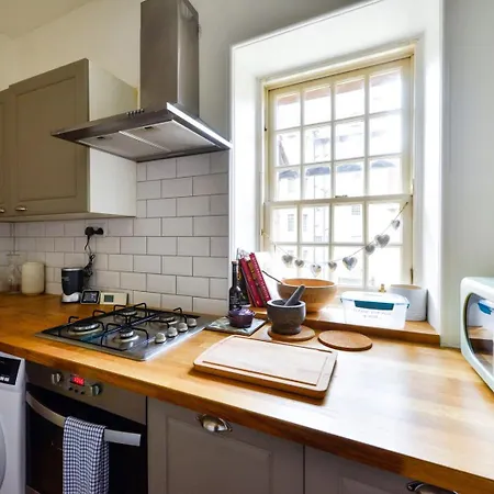 Guestready - Picturesque 1bd In Dean Village Apartment