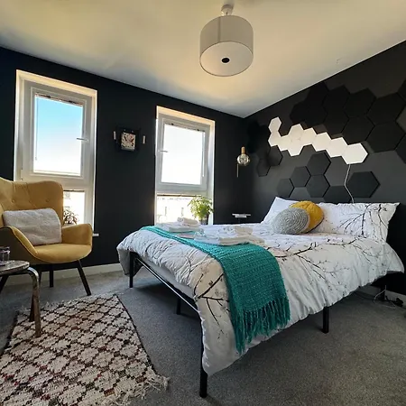 Private Cozy & Stylish In A Shared Flat In ホームステイ *