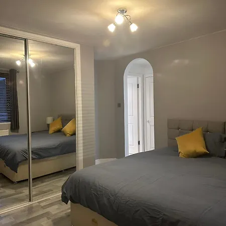 Lejlighed Lauriston 4 Bedroom 7 Beds Duplex *