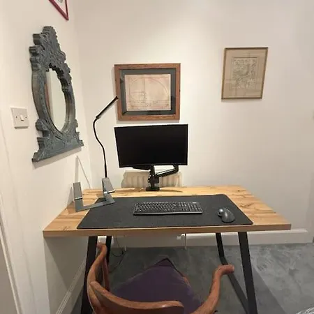 Welcoming Morningside Escape Apartment Edinburgh