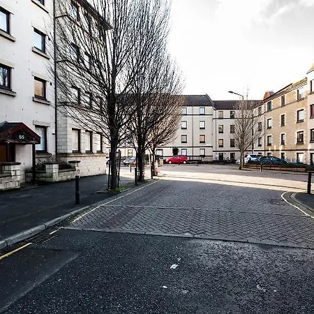 Bryson Road Daire Edinburgh