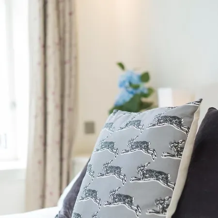 Apartamento Edinburgh Central New Town Elegant 2-Bedroom Apartment In The Heart Of The City Edimburgo