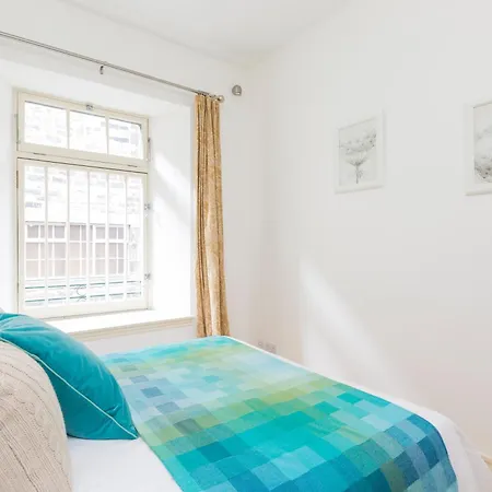 Edinburgh Central New Town Elegant 2-Bedroom Apartment In The Heart Of The City Edimburgo