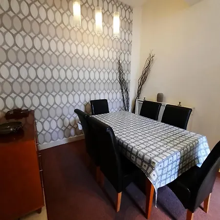 Cornwall Street - 297 Daire