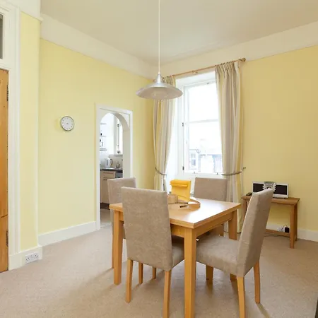 Апартаменты Mardale Crescent - 380 Эдинбург