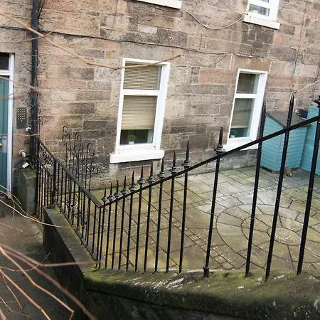 Salmond Place - 427 Apartment *