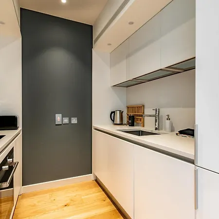 Simpsons Loan - 428 Apartment *