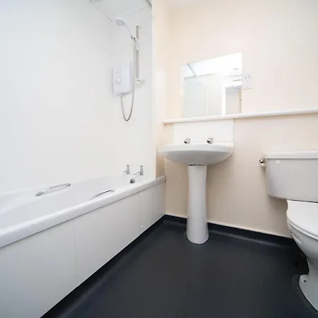 Joivy Budget 4,5 And 6 Bed Private Flats, In Historic Old Town (adults Only)