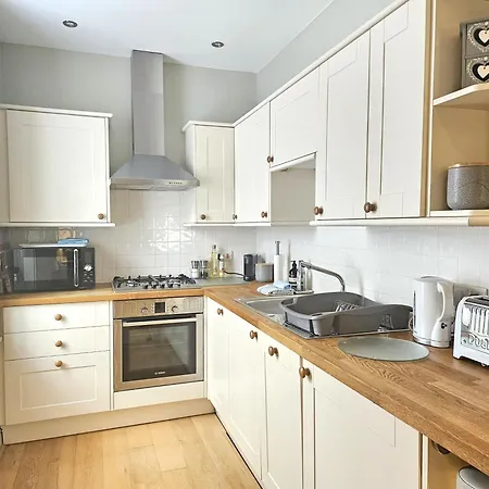 Elegant 1-bedroom Lejlighed Edinburgh