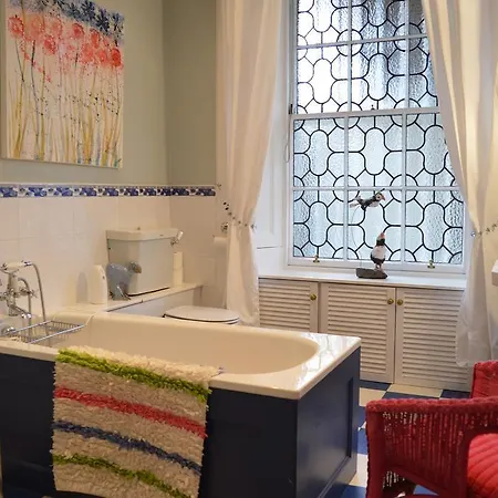 22 Chester Street 4*