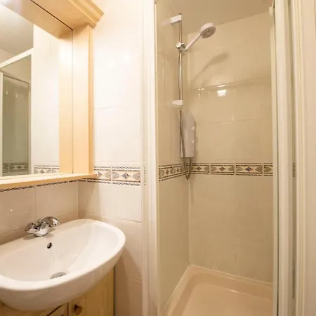 Guestready - 3bdr W/ Private Parking Apartamento Edimburgo