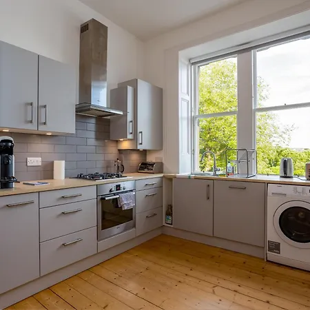 Lägenhet Newly Renovated 1 Bedroom Near Charming Newhaven Edinburg