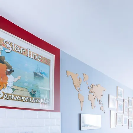 Stylish 3 Bedroom Near Hollyrood Park Vakantiehuis