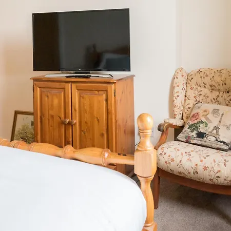Charming And Relaxing 2bd Flat - Abbeyhill *