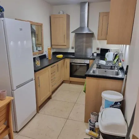 Charming And Relaxing 2bd Flat - Abbeyhill Edinburgh