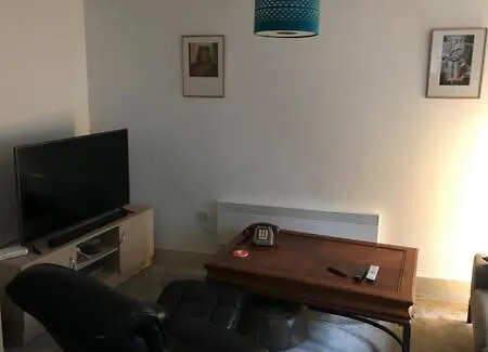 Homely And Central 2bd Flat - Leith *