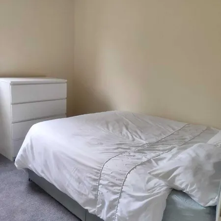 Snug & Serene 2bd Flat - Roseburn Apartment Edinburgh