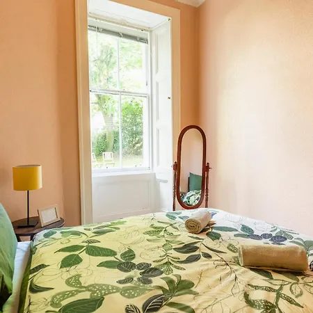 Palm Tree Apartment- Period With Cat Appartement Edinburgh
