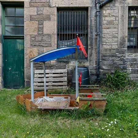 Apartmán Palm Tree Apartment- Period With Cat Edinburgh