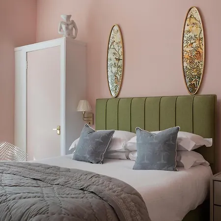 Hotel The Broughton Townhouse 3*