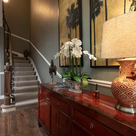 The Broughton Townhouse ホテル 3*