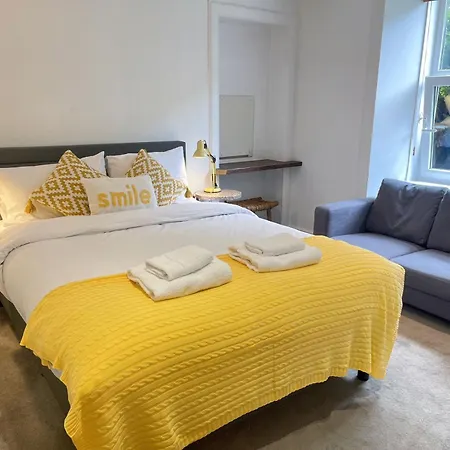 Lovely Two Bedrooms *