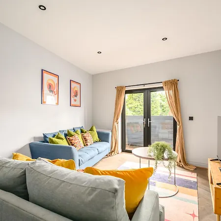 Trinity Flats By The House Of Danu Edinburgh