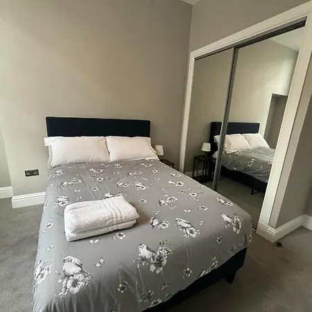 City Centre Flat Ivi Apartment