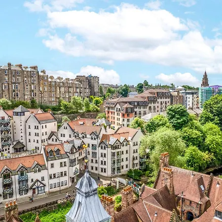 Daire The Old School In Dean Village *