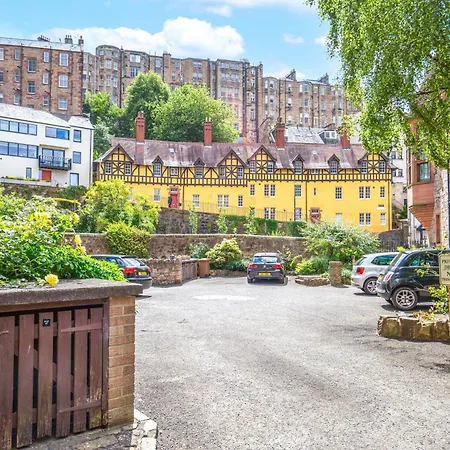 Apartment The Old School In Dean Village