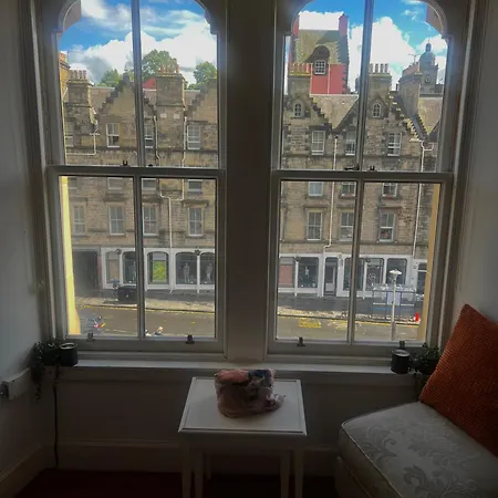 In Edinburgh, Old Town Эдинбург