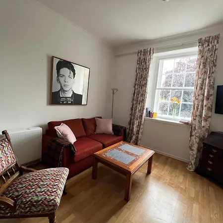 Grange Hideaway 2-br *