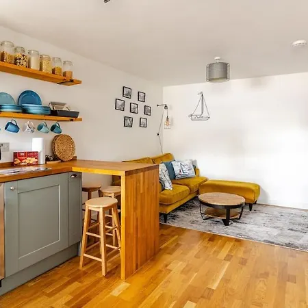 Apartment Fisherman's *