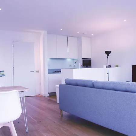 Modern Quartermile Appartement *