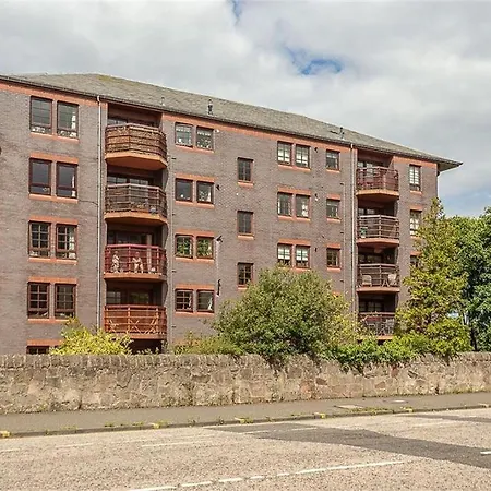 Orchard Brae