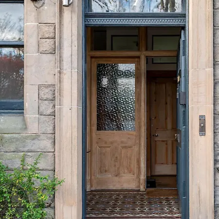 Apartment Lady Road *