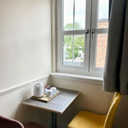 Full House Guest house Edinburgh