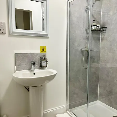 Guest house Full House 3*