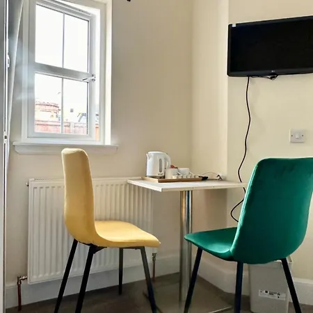 Guest house Full House Edinburgh