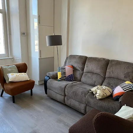 Apartment Lochrin Buildings Two Bed *
