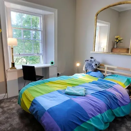 3 Bed City Centre In The University Quarter Appartamento *