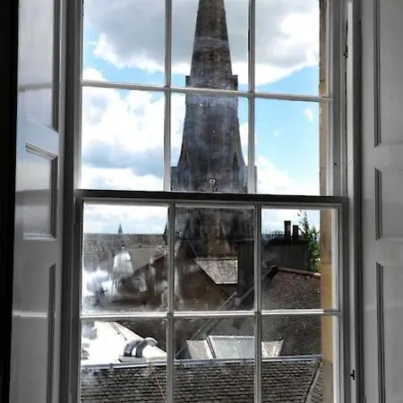 3 Bed City Centre In The University Quarter * Edimburgo