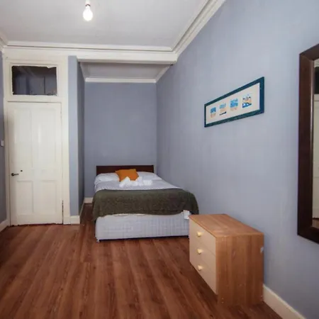 Cozy In Leith Appartement