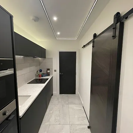 2bedroom & Steam Room! Apartment Edinburgh