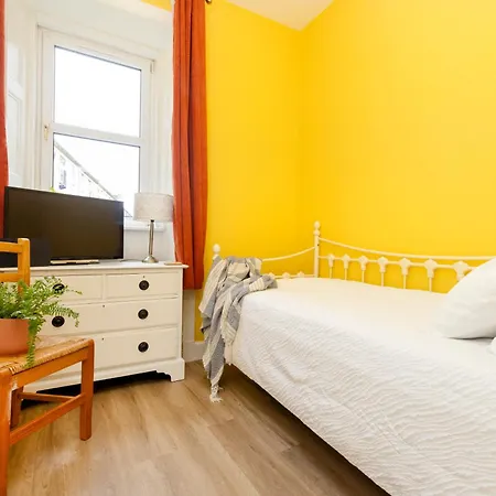Daire Inspiring 2-bedroom *