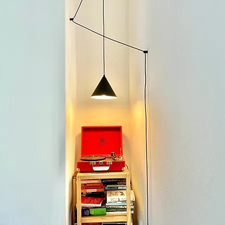 Bright Old Town Centre Apartment