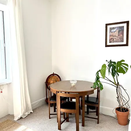 Apartment Bright Old Town Centre Edinburgh