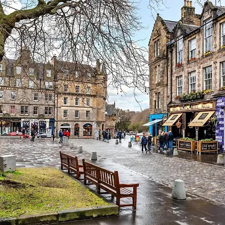 Bright Old Town Centre 公寓